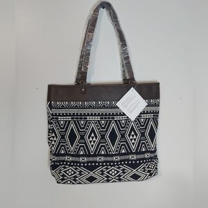 BNWT Thirrty One Shopper Safari Bag Tote